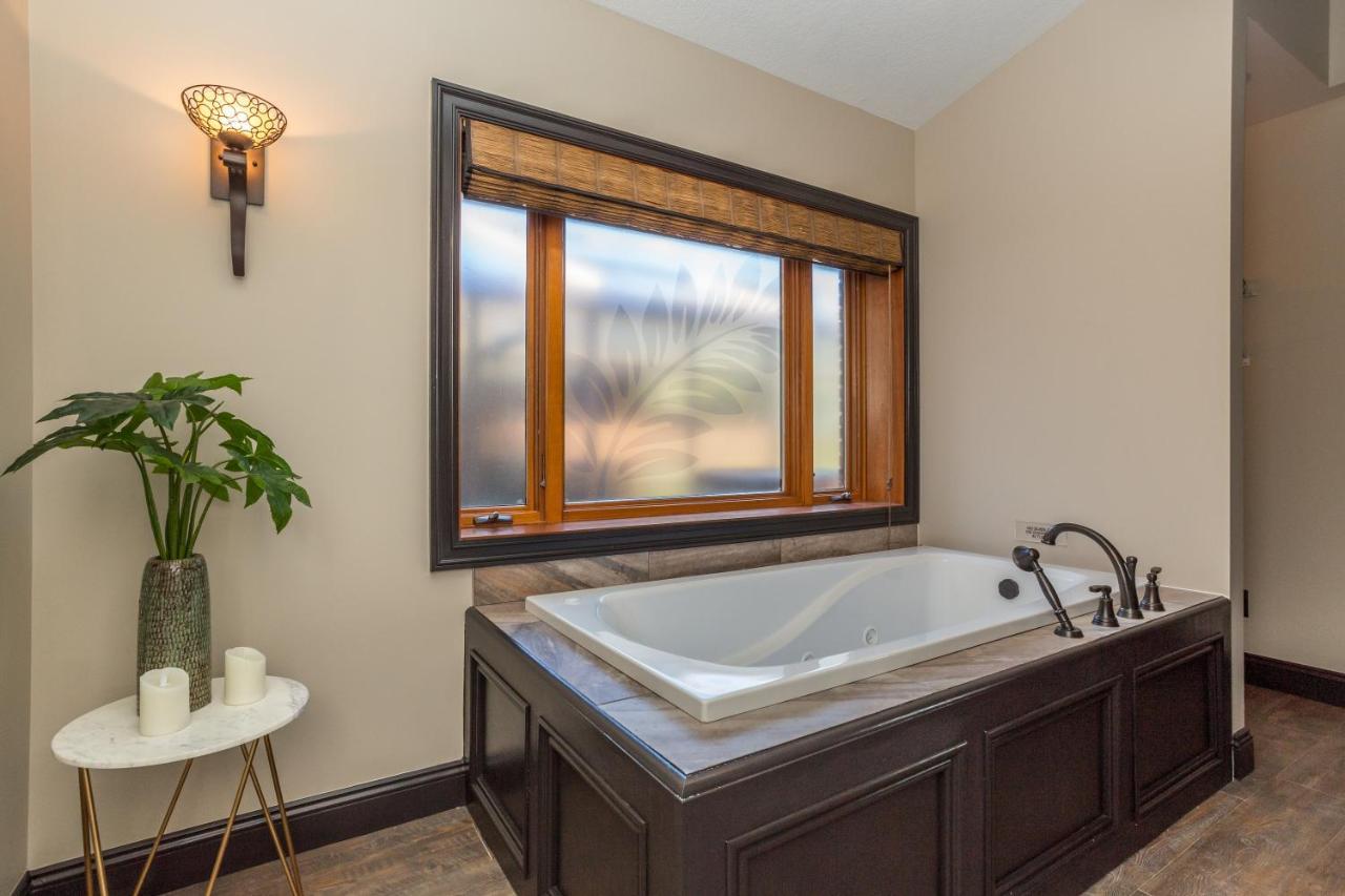 Le Claire River View Lodge מראה חיצוני תמונה